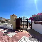 Апартаменты Max Neptuno 1st Line Ocean View