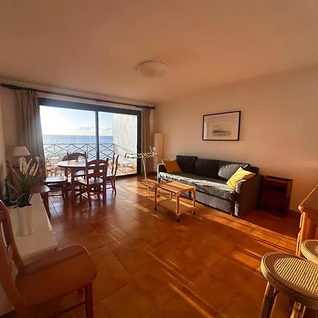 Max Neptuno 1st Line Ocean View Apartment *