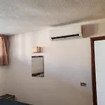 Max Neptuno 1st Line Ocean View Apartament *