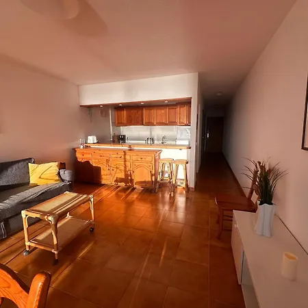 Max Neptuno 1st Line Ocean View Apartament