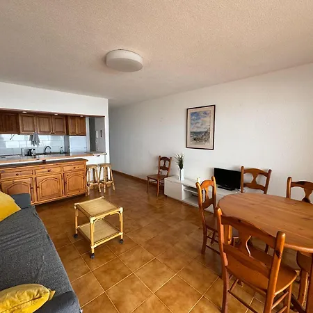 Max Neptuno 1st Line Ocean View *